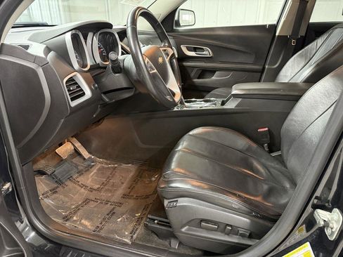 Used 2010 Chevrolet Equinox LTZ image 8
