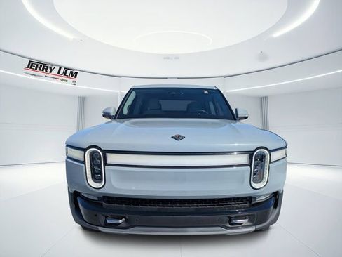 Used 2023 Rivian R1T Adventure image 7