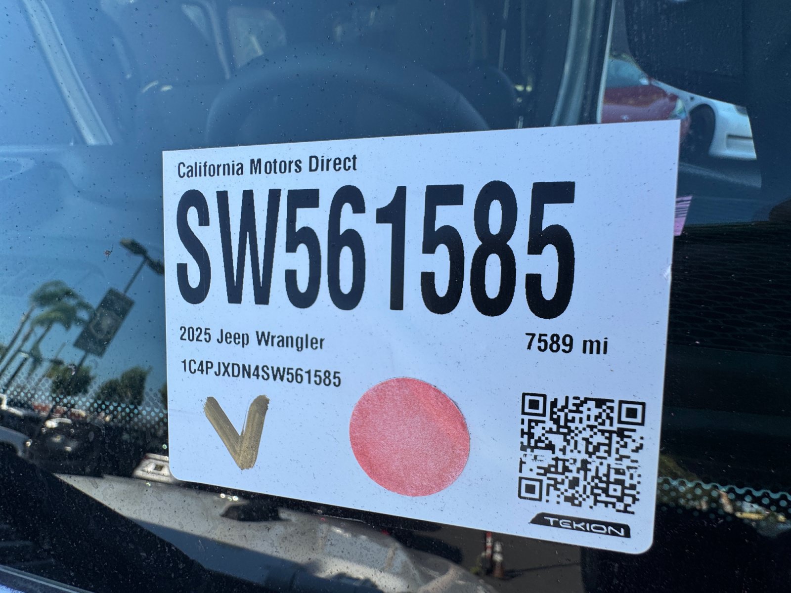 Used 2025 Jeep Wrangler Unlimited Sport AWD/4WD image 23