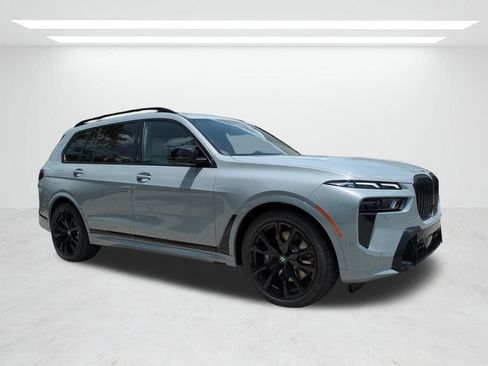 New 2027 BMW X7 M60i AWD/4WD image 2