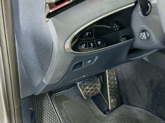 Certified 2026 Genesis GV70 3.5T Sport Prestige AWD/4WD image 10