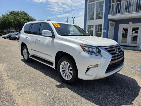 Used 2019 Lexus GX 460 Premium AWD/4WD image 7