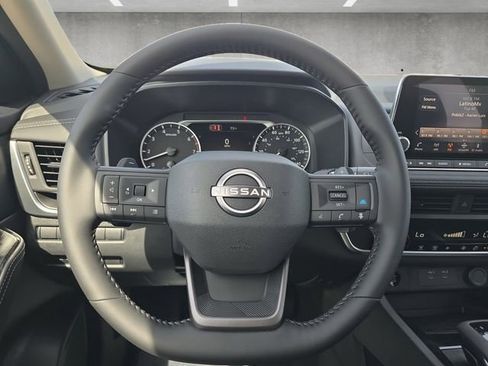 New 2026 Nissan Rogue SV FWD image 21
