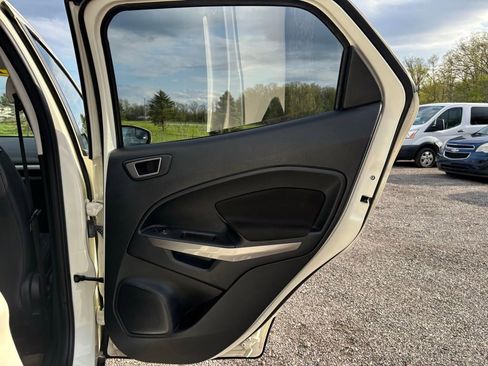 Used 2021 Ford EcoSport SE AWD/4WD image 25