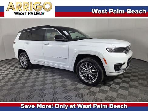 New 2025 Jeep Grand Cherokee L Summit w/ Advanced Protech Group IV image 1