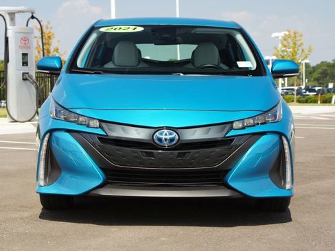 Used 2021 Toyota Prius Prime XLE image 26