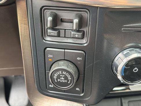 Used 2025 Ford F150 King Ranch w/ FX4 Off-Road Package AWD/4WD image 29