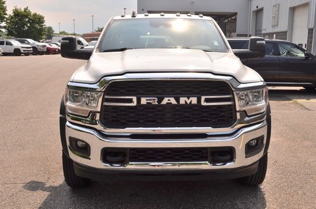 Used 2024 RAM 5500 Tradesman w/ Safety Group AWD/4WD image 3