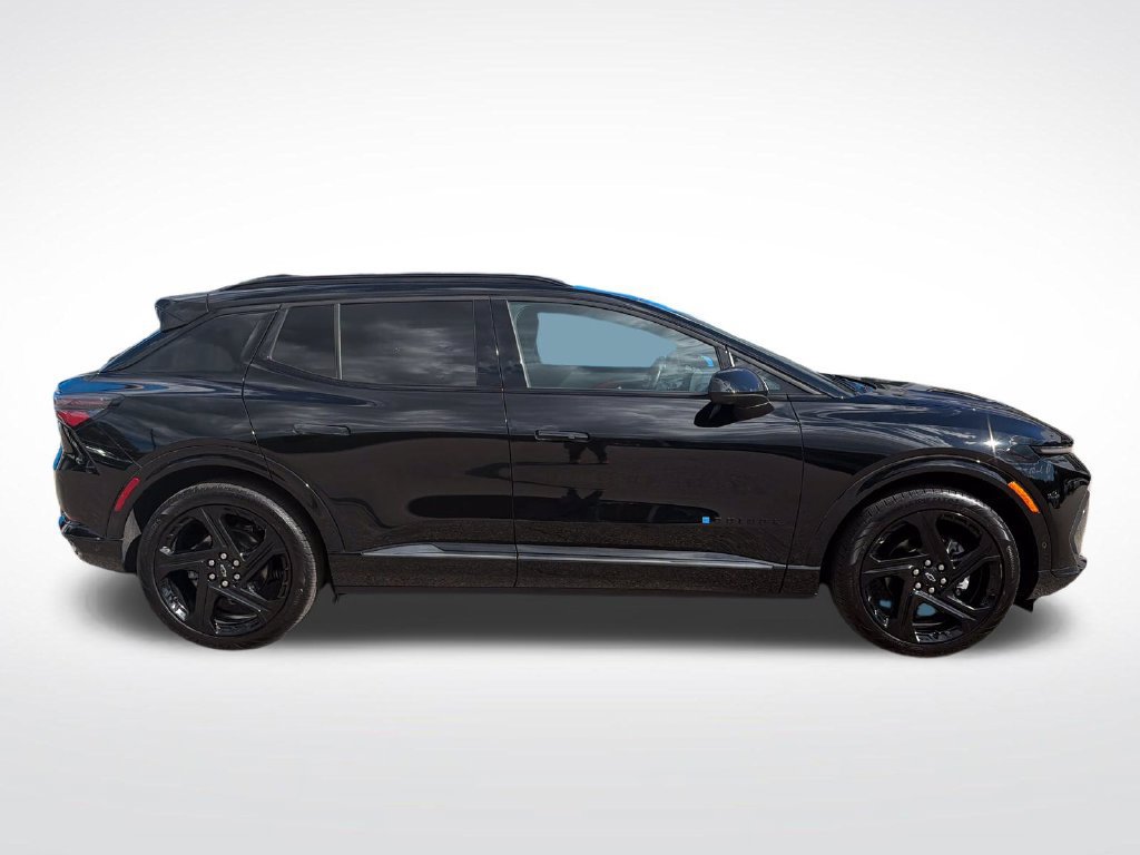 Certified 2024 Chevrolet Equinox EV RS FWD image 6