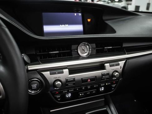 Used 2017 Lexus ES 350 FWD image 15