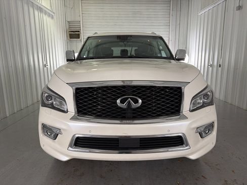 Used 2015 INFINITI QX80 2WD w/ Deluxe Technology Package image 2