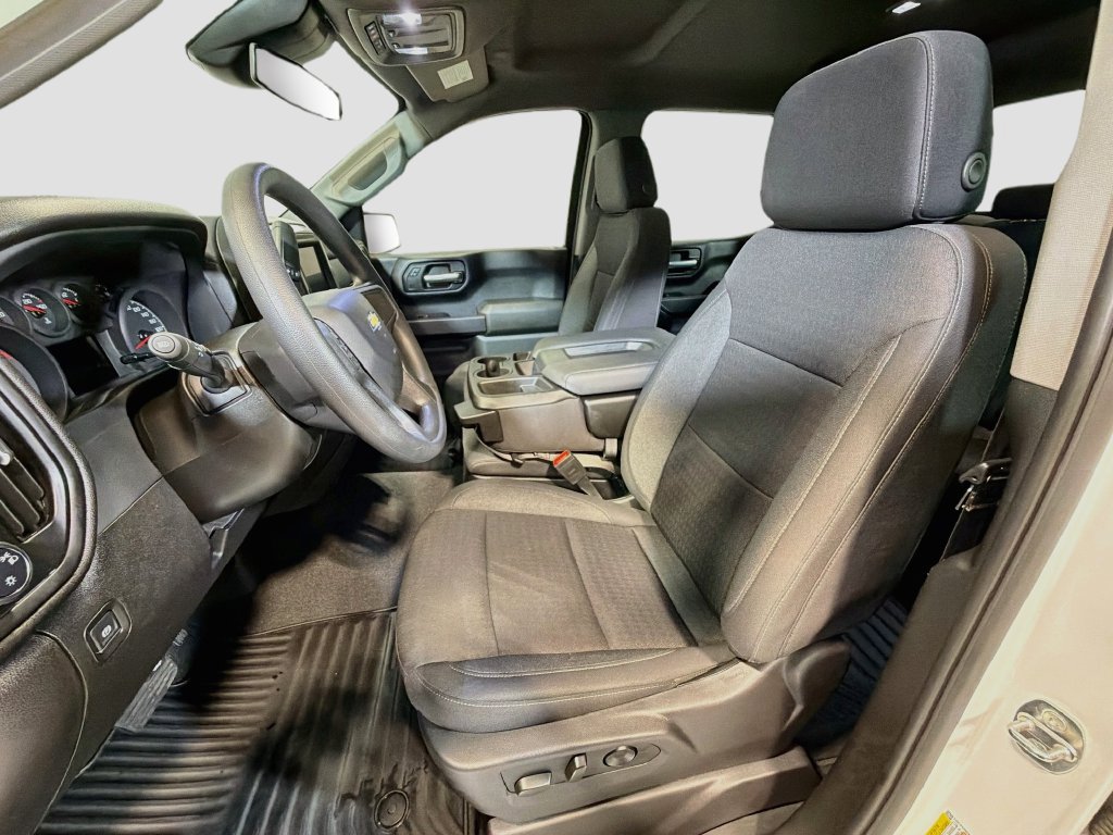 Used 2024 Chevrolet Silverado 1500 Custom w/ LPO, Dark Essentials Package AWD/4WD image 20