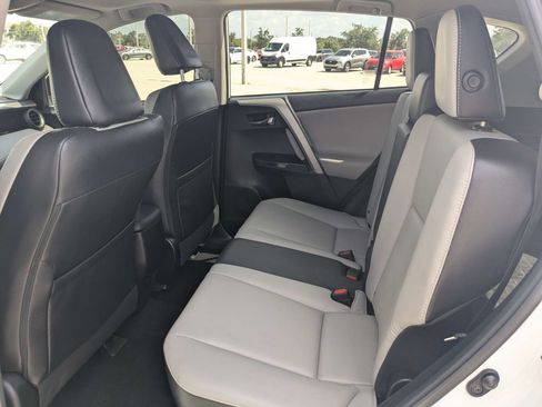 Used 2016 Toyota RAV4 Limited AWD/4WD image 17
