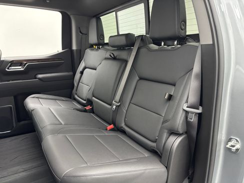New 2026 GMC Sierra 1500 Elevation w/ Elevation Premium Package AWD/4WD image 40