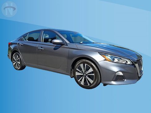 Used 2021 Nissan Altima 2.5 SV AWD/4WD image 1