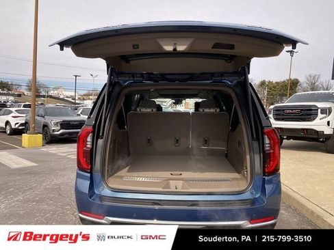 New 2026 GMC Yukon XL Denali w/ Denali Reserve Package image 29