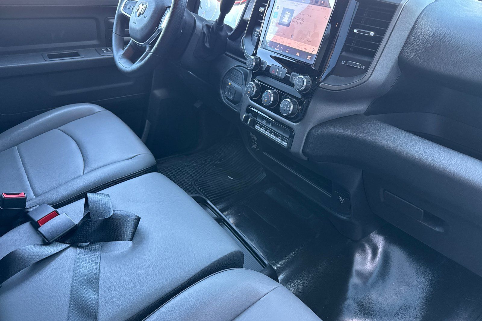 New 2026 RAM 3500 Tradesman w/ Chrome Appearance Group A AWD/4WD image 14
