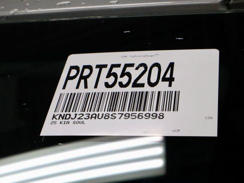 Used 2025 Kia Soul LX image 32