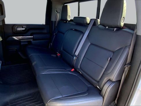Used 2022 Chevrolet Silverado 2500 LTZ w/ LTZ Convenience Package AWD/4WD image 22