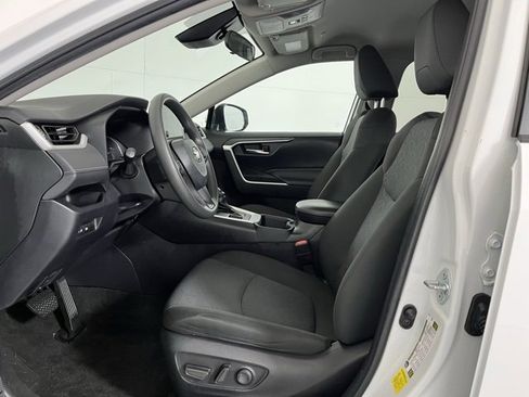 Used 2023 Toyota RAV4 XLE image 11