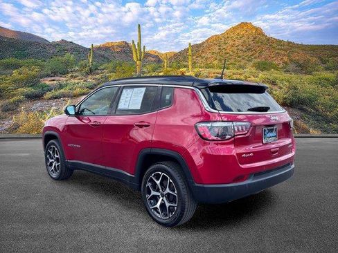 Used 2025 Jeep Compass Limited AWD/4WD image 7