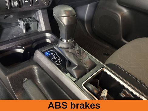 Used 2023 Toyota Tacoma TRD Off-Road image 17