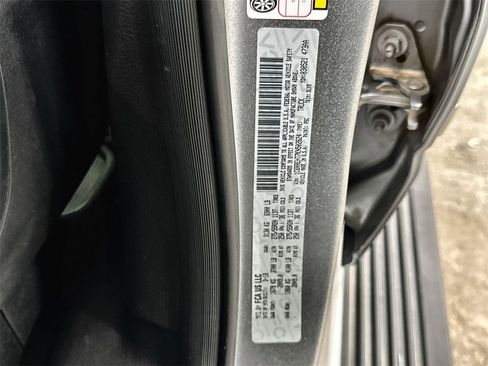 Used 2019 RAM 1500 Limited image 34