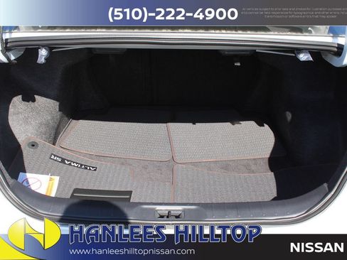 New 2025 Nissan Altima 2.5 SR FWD image 10