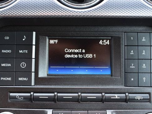 Used 2016 Ford Mustang Coupe RWD image 32