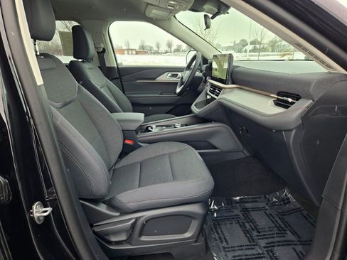 New 2026 Ford Explorer Active image 6