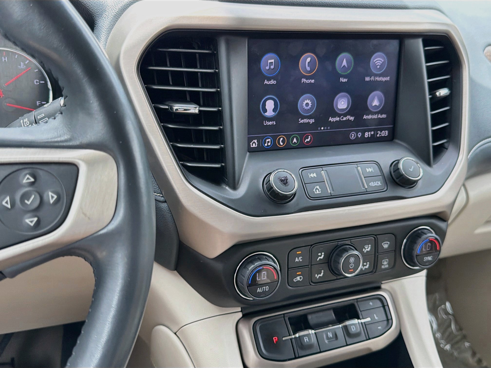 Used 2022 GMC Acadia Denali w/ Denali Ultimate Package FWD image 28