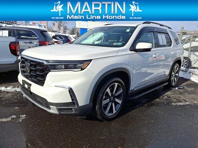 Certified 2025 Honda Pilot Touring