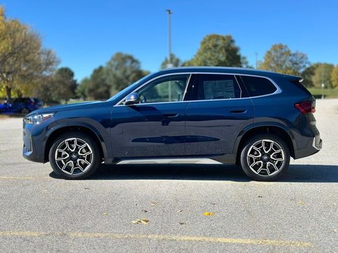 New 2026 BMW X1 xDrive28i w/ Technology Package image 3