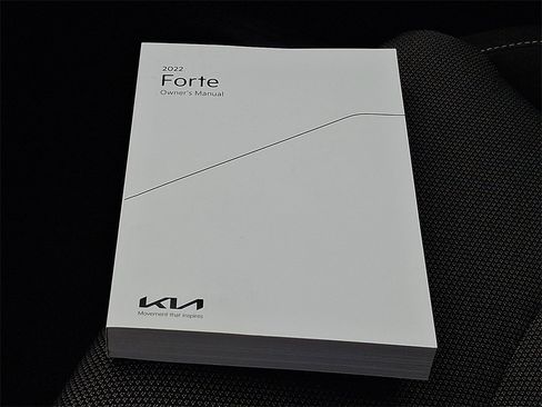 Used 2022 Kia Forte LXS image 25