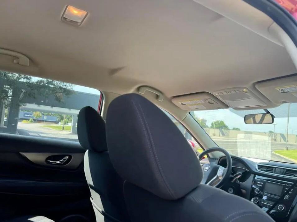 Used 2016 Nissan Rogue SV AWD/4WD image 14