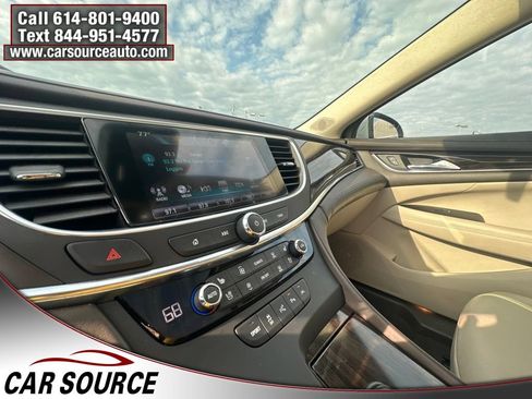 Used 2017 Buick LaCrosse Premium w/ Driver Confidence Package #2 AWD/4WD image 11