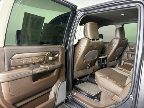Used 2025 RAM 2500 Limited AWD/4WD image 27