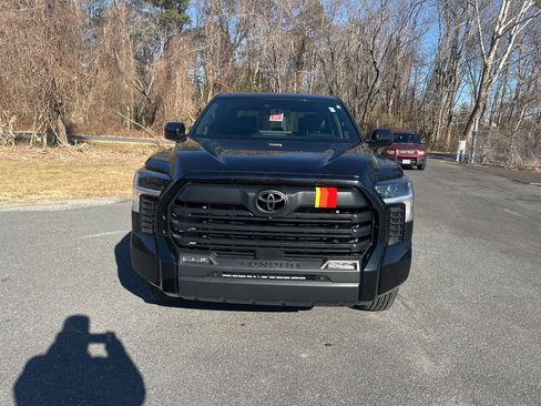 Used 2025 Toyota Tundra SR5 image 8