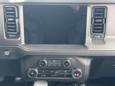 New 2025 Ford Bronco Badlands w/ Sasquatch Package image 8