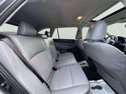 Used 2018 Subaru Outback 2.5i Limited AWD/4WD image 20