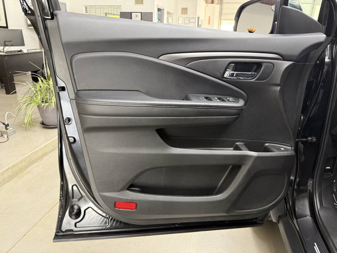 Used 2021 Honda Passport Sport image 10