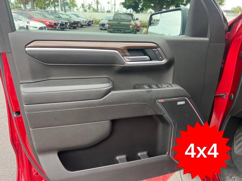 Used 2022 Chevrolet Silverado 1500 RST AWD/4WD image 32