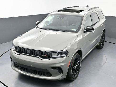Used 2024 Dodge Durango GT image 50