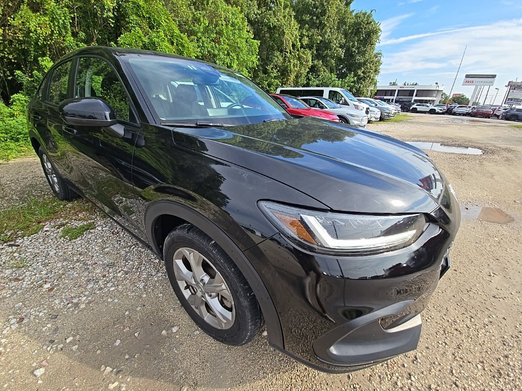 Used 2025 Honda HR-V LX image 9
