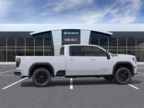 New 2026 GMC Sierra 2500 AT4 image 5