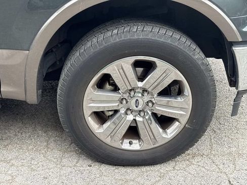 Used 2018 Ford F150 Lariat AWD/4WD image 9