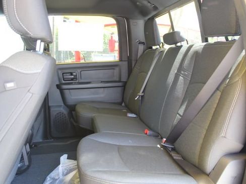 New 2026 RAM 2500 Tradesman AWD/4WD image 30