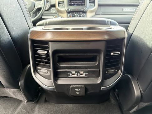 Used 2022 RAM 1500 Laramie image 24