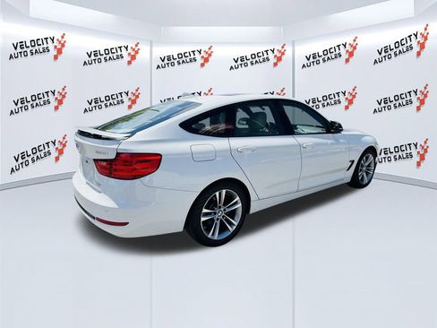 Used 2015 BMW 328i Gran Turismo xDrive image 3