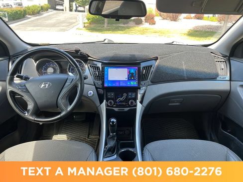 Used 2013 Hyundai Sonata SE FWD image 12
